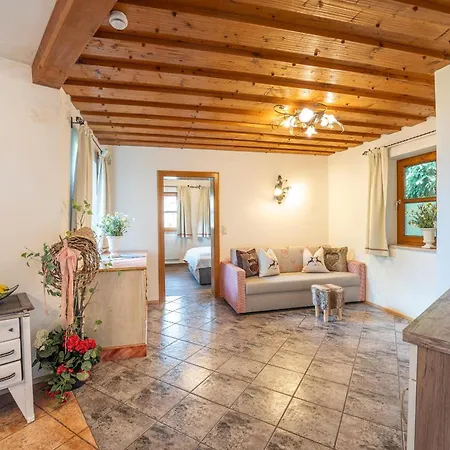 Alpenjuwel Alpendorf Apartment *